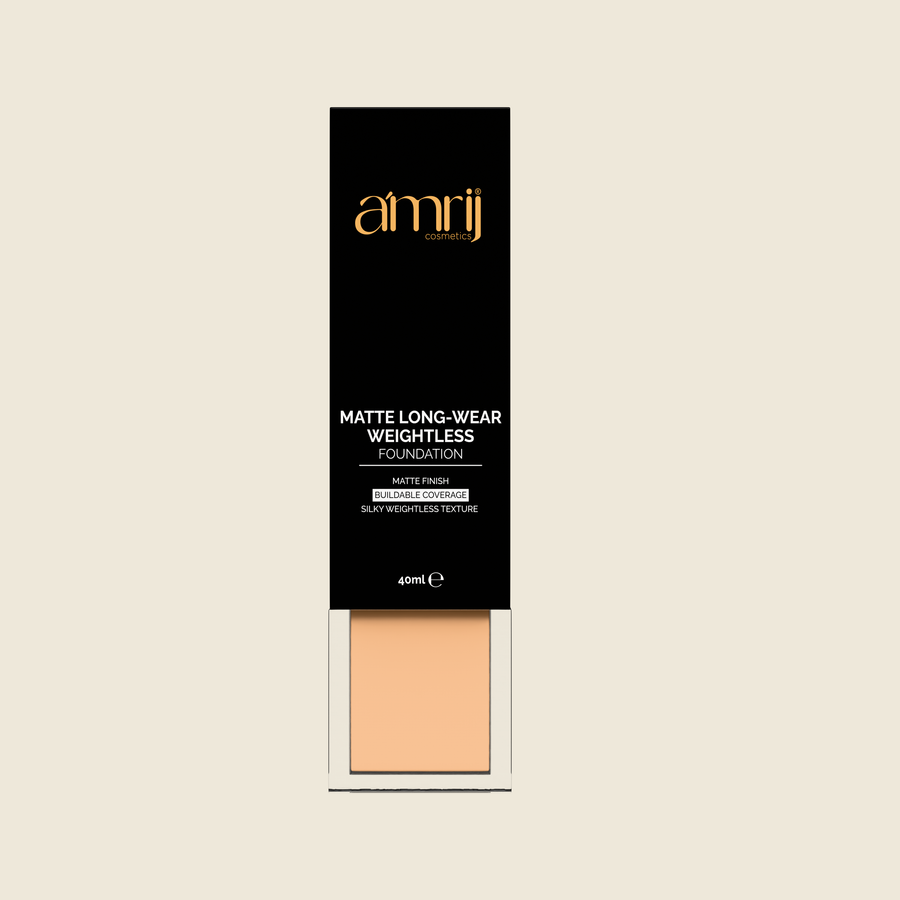 Amrij MATTE LONG WEAR WEIGHTLESS Foundation