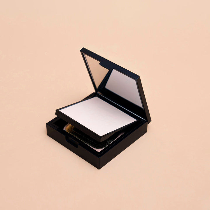 Amrij ULTIMATE PRO WET AND DRY COMPACT POWDER