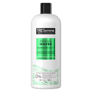 TRESemmé Effortless Waves Conditioner 828 ML