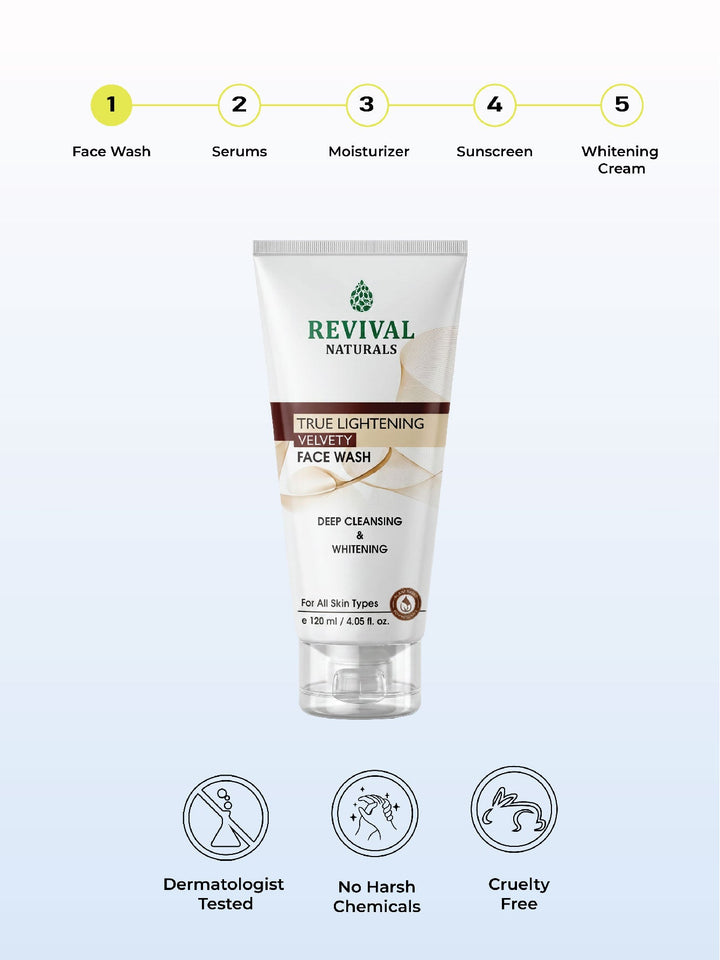 True Lightening Velvety Face Wash